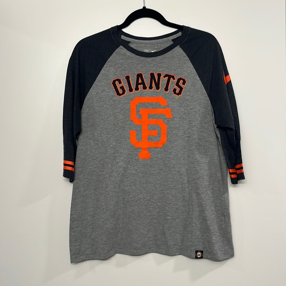 SF Giants 3/4 sleeve shirt